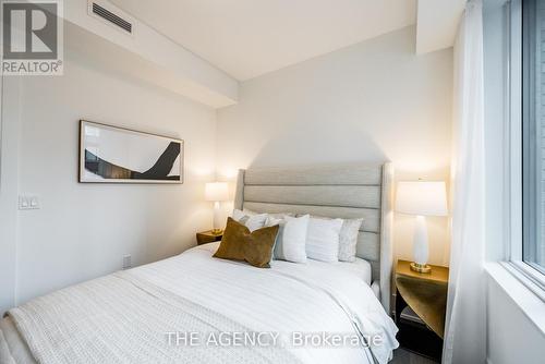 503 - 455 Wellington Street W, Toronto (Waterfront Communities), ON - Indoor Photo Showing Bedroom