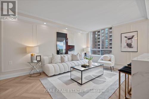 905 - 35 Finch Avenue E, Toronto (Willowdale East), ON - Indoor Photo Showing Living Room