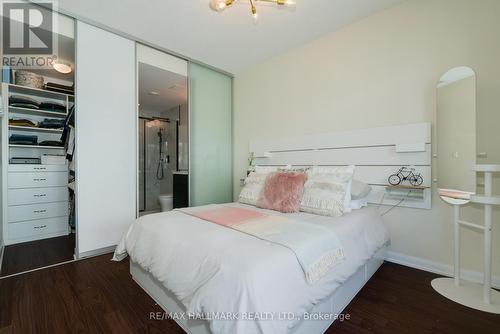 1210 - 205 Frederick Street, Toronto (Moss Park), ON - Indoor Photo Showing Bedroom