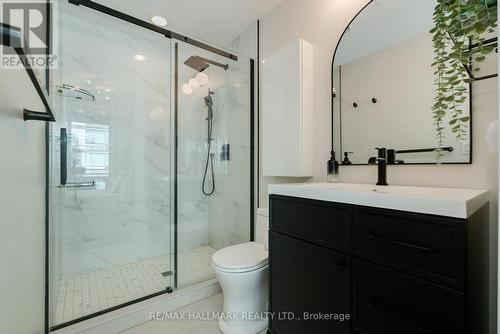 1210 - 205 Frederick Street, Toronto (Moss Park), ON - Indoor Photo Showing Bathroom