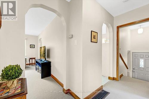 227 Patricia Avenue, Toronto (Newtonbrook West), ON - Indoor Photo Showing Other Room