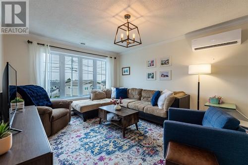 357 Blackmarsh Road, St. John'S, NL - Indoor Photo Showing Living Room