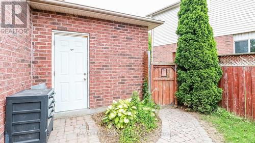 23 Wice Road, Barrie (Holly), ON - Outdoor With Exterior