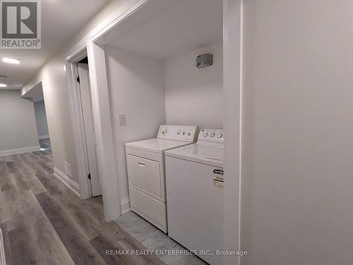 4167 Woodington Drive, Mississauga (Rathwood), ON - Indoor Photo Showing Laundry Room