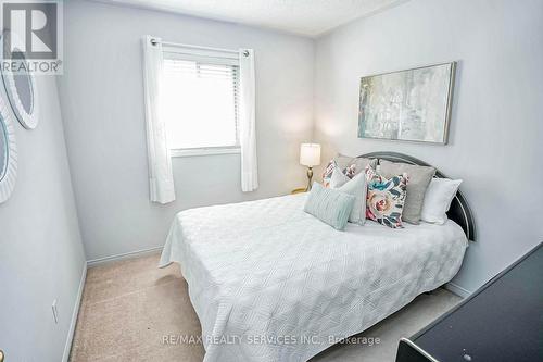 126 Luella Crescent, Brampton, ON - Indoor Photo Showing Bedroom