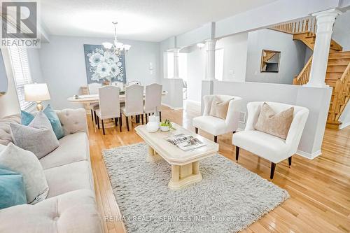 126 Luella Crescent, Brampton, ON - Indoor Photo Showing Living Room