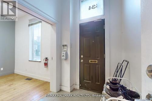 534 Queen Street E, Toronto, ON - Indoor Photo Showing Other Room