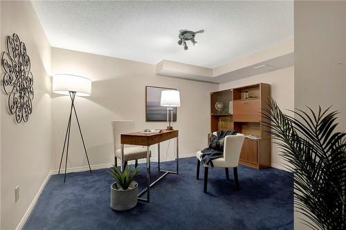 2120 Headon Road|Unit #23, Burlington, ON - Indoor Photo Showing Other Room