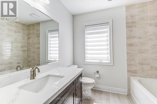 31 Averill Road, Brampton (Northwest Brampton), ON - Indoor Photo Showing Bathroom