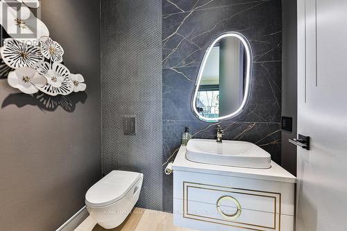 1617 Trotwood Avenue, Mississauga (Mineola), ON - Indoor Photo Showing Bathroom