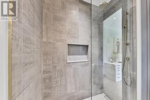 1617 Trotwood Avenue, Mississauga, ON - Indoor Photo Showing Bathroom