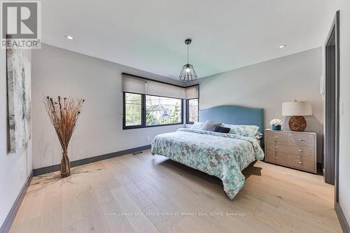 1617 Trotwood Avenue, Mississauga (Mineola), ON - Indoor Photo Showing Bedroom