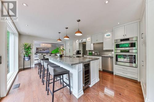 1440 Indian Grove, Mississauga, ON - Indoor Photo Showing Kitchen With Stainless Steel Kitchen With Upgraded Kitchen