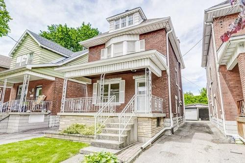 113 Kensington Avenue N, Hamilton, ON - Outdoor With Deck Patio Veranda With Facade