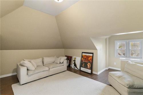 295 Plains Road W, Burlington, ON - Indoor Photo Showing Other Room