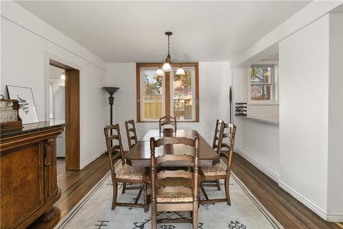 295 Plains Road W, Burlington, ON - Indoor Photo Showing Dining Room