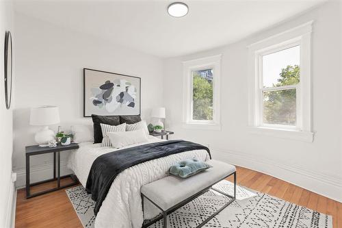 469 Gertrude Avenue, Winnipeg, MB - Indoor Photo Showing Bedroom