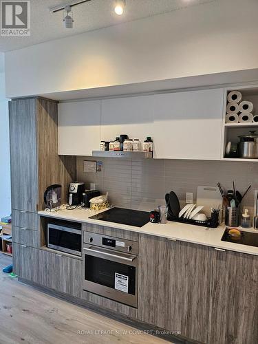 1802 - 138 Downes Street, Toronto, ON - Indoor Photo Showing Kitchen