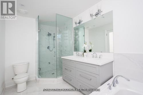 42 Fairfield Avenue, Toronto (Long Branch), ON - Indoor Photo Showing Bathroom