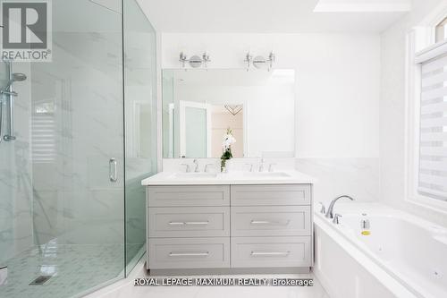 42 Fairfield Avenue, Toronto (Long Branch), ON - Indoor Photo Showing Bathroom