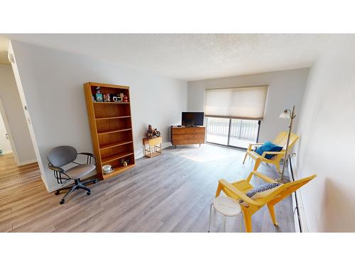 303 - 112 17Th Avenue S, Cranbrook, BC - Indoor