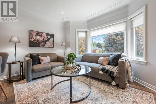 173 Bond Street N, Hamilton (Westdale), ON - Indoor Photo Showing Living Room