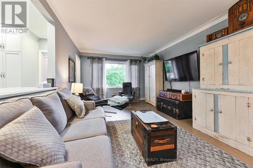 77A Furnival Road, Toronto (O'Connor-Parkview), ON - Indoor Photo Showing Living Room