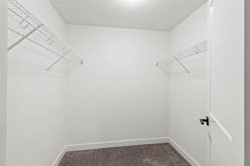 5 133 Camp Manitou Road, Winnipeg, MB - Indoor With Storage