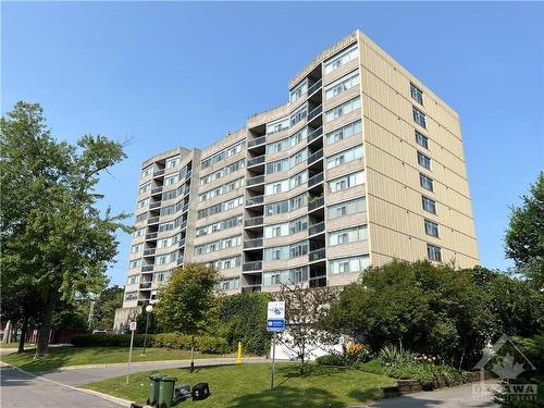 201-60 Mcleod Street, Ottawa, ON 