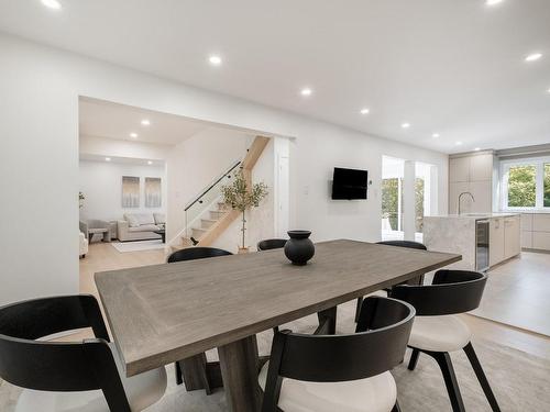 Dining room - 111 Av. Amberley, Pointe-Claire, QC - Indoor Photo Showing Other Room