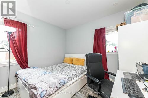 9 Hertford Avenue, Toronto, ON - Indoor Photo Showing Bedroom