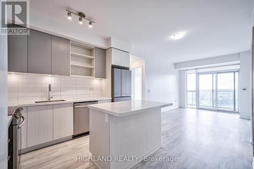 805 - 4699 Glen Erin Drive, Mississauga, ON - Indoor Photo Showing Kitchen With Upgraded Kitchen