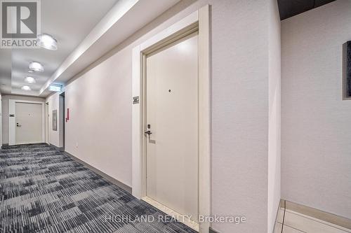 805 - 4699 Glen Erin Drive, Mississauga (Central Erin Mills), ON - Indoor Photo Showing Other Room