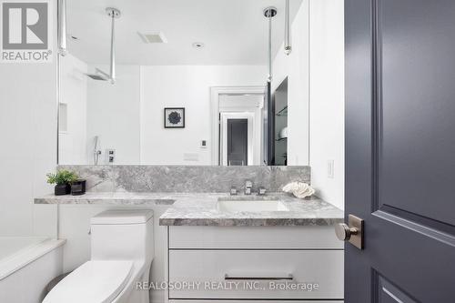 37 Fairside Avenue, Toronto (Danforth Village-East York), ON - Indoor Photo Showing Bathroom