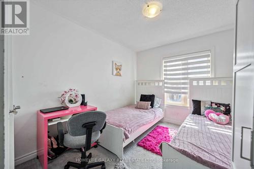 94 - 1802 Rex Heath Drive, Pickering, ON - Indoor Photo Showing Bedroom