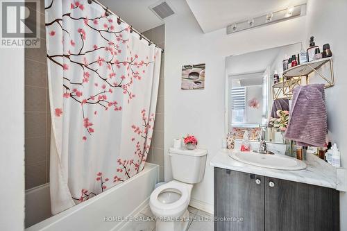 94 - 1802 Rex Heath Drive, Pickering, ON - Indoor Photo Showing Bathroom