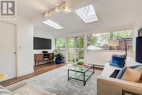 42 Chester Hill Road, Toronto (Playter Estates-Danforth), ON - Indoor Photo Showing Living Room