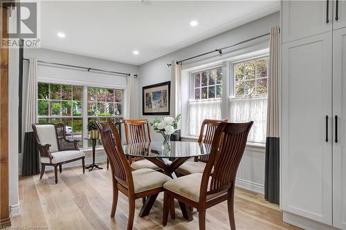 9 Lansdowne Road S, Cambridge, ON - Indoor Photo Showing Dining Room