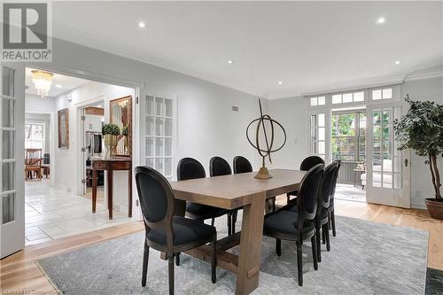 9 Lansdowne Road S, Cambridge, ON - Indoor Photo Showing Dining Room