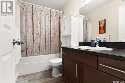 845 Connaught Street, Regina, SK - Indoor Photo Showing Bathroom