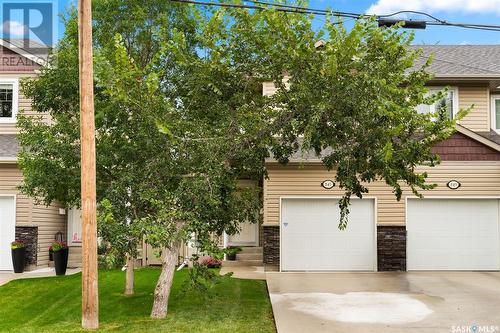 845 Connaught Street, Regina, SK - Outdoor