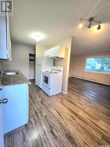 574 26Th Street E, Prince Albert, SK - Indoor Photo Showing Kitchen