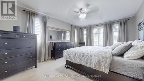 567 Greenhill Avenue, Oshawa (Samac), ON - Indoor Photo Showing Bedroom