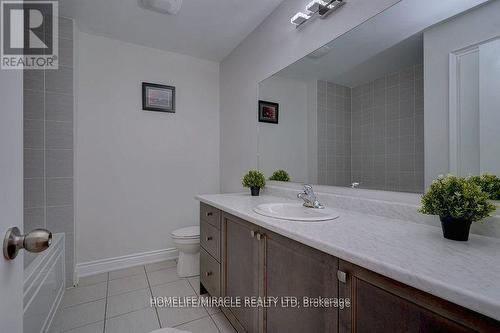 2601 Secreto Drive, Oshawa (Windfields), ON - Indoor Photo Showing Bathroom