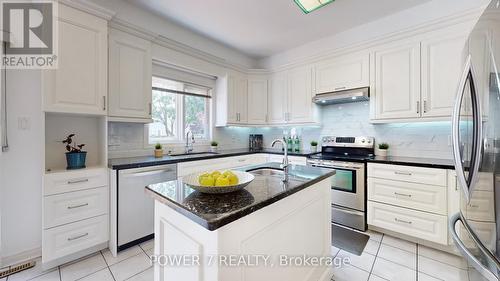 295 Calvert Road, Markham, ON - Indoor Photo Showing Kitchen With Stainless Steel Kitchen