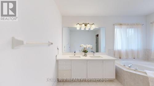 295 Calvert Road, Markham, ON - Indoor Photo Showing Bathroom