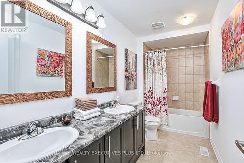 25 Mclean Avenue, Collingwood, ON - Indoor Photo Showing Bathroom