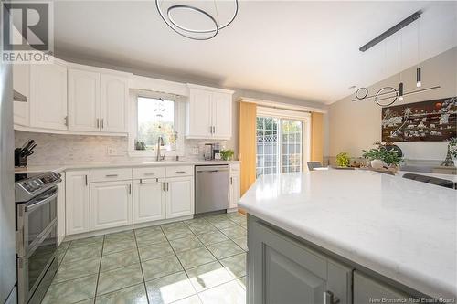 102 Dora Drive, Fredericton, NB - Indoor Photo Showing Kitchen With Upgraded Kitchen