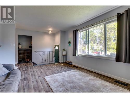 125 Wade Street, Prince George, BC - Indoor