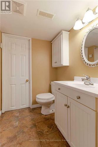 295 Plains Road W, Burlington (Bayview), ON - Indoor Photo Showing Bathroom